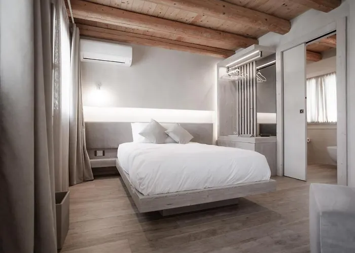 Mamagio Πανδοχείο